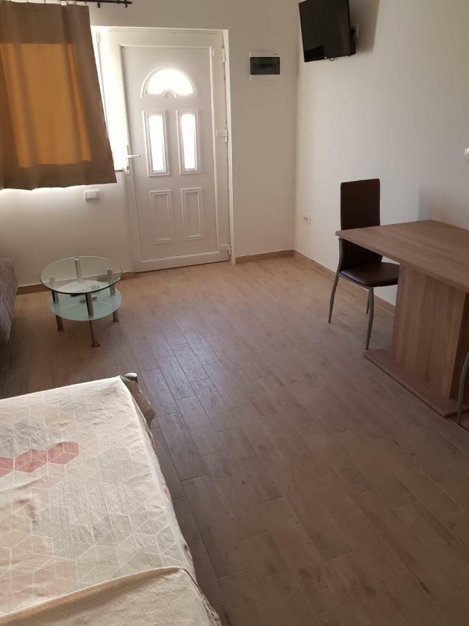 Studio Apartment Matija Podstrana Eksteriør billede