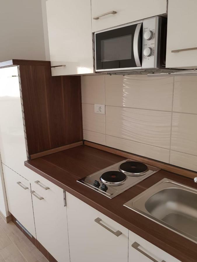 Studio Apartment Matija Podstrana Eksteriør billede